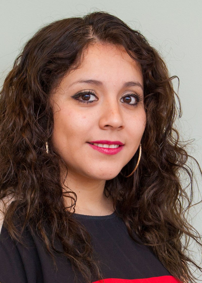 Kimberly Veles Espinoza, social work