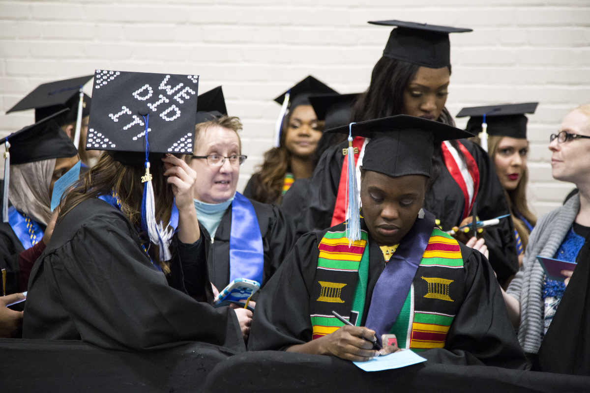 Metropolitan State University Fall 2016 Commencement