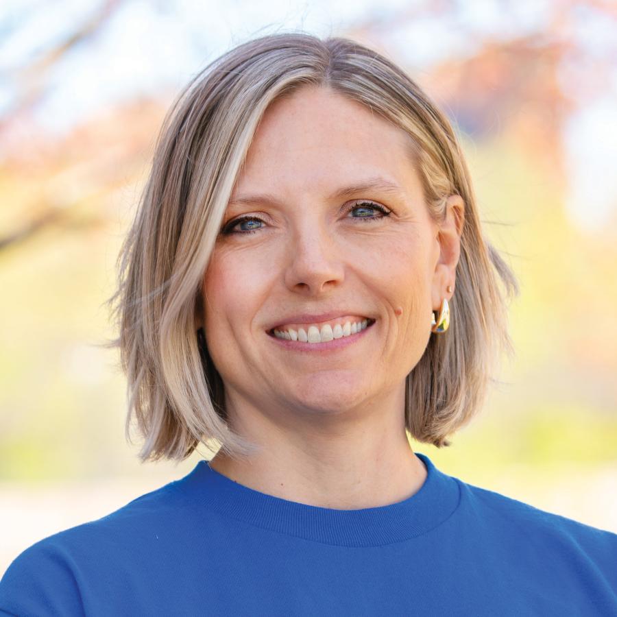 Photo of 
            Kristi Pogatchnik ’15—Girls on the Run Minnesota
      