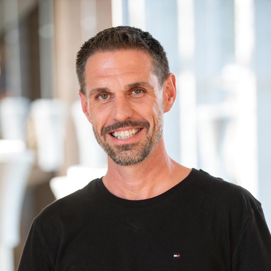 Andre Anderson-buzz 26