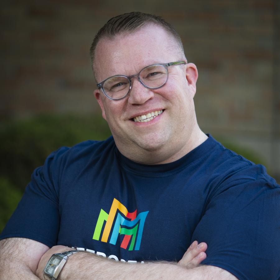 Ryan Ringwelski posing for a portrait